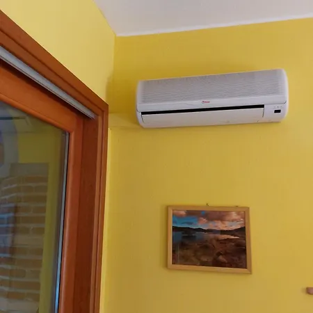 Casa Sa Pedra Romanica Feriehus Monte Petrosu