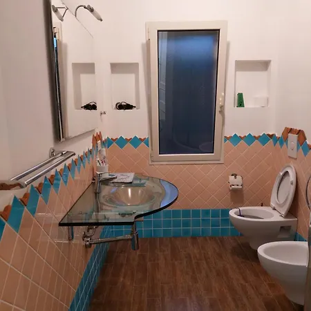 Casa Sa Pedra Romanica Feriehus Monte Petrosu